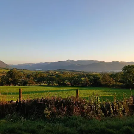 Holiday home Emilys Apartment, With Fell Views, Ideal Budget For A Family *